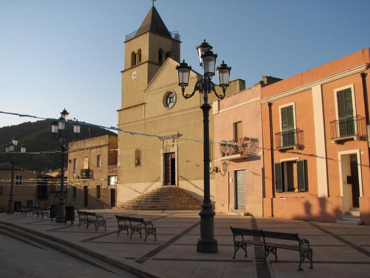 Rio Launaxi Guest House Teulada Exterior photo